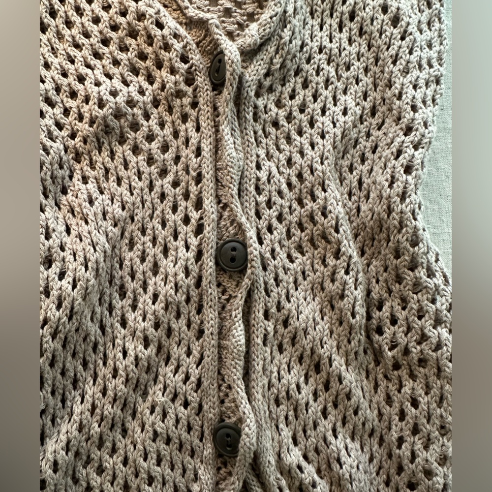 Delia’s Y2K Open Knit Button-Front Sleeveless Cardigan Vest - Taupe XS women’s - Picture 5 of 7